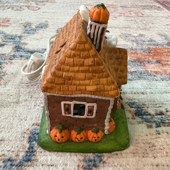 Ceramic Halloween Haunted House Ghosts Pumpkin Working Light Holiday Decoration‎ - Picture 4 of 10